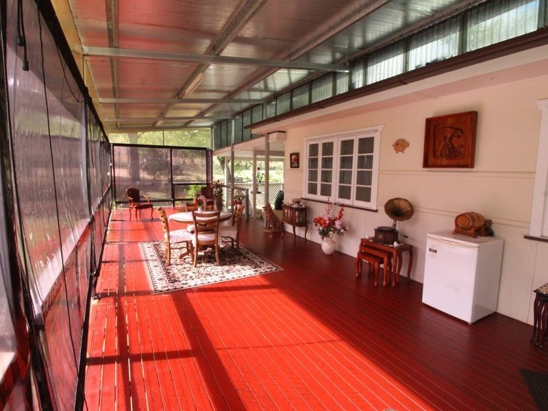 106 Dunlop Road, Esk QLD 4312