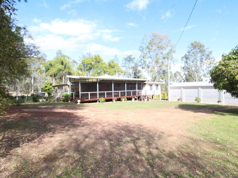 106 Dunlop Road, Esk QLD 4312