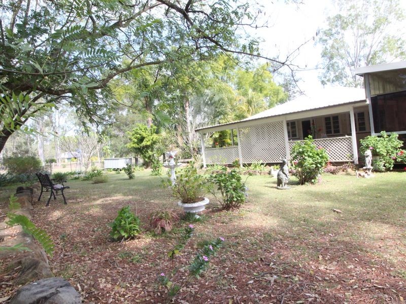 106 Dunlop Road, Esk QLD 4312