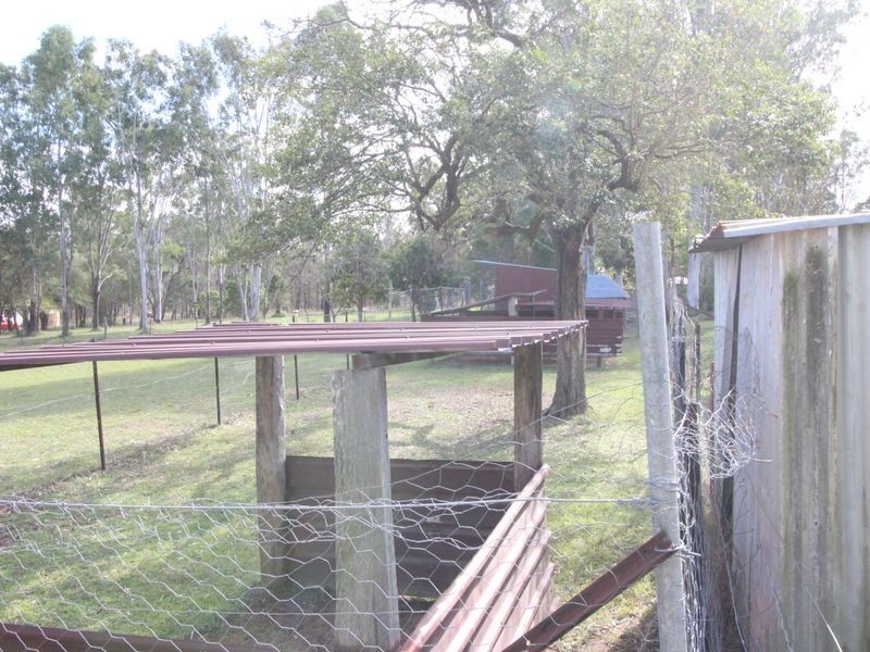106 Dunlop Road, Esk QLD 4312