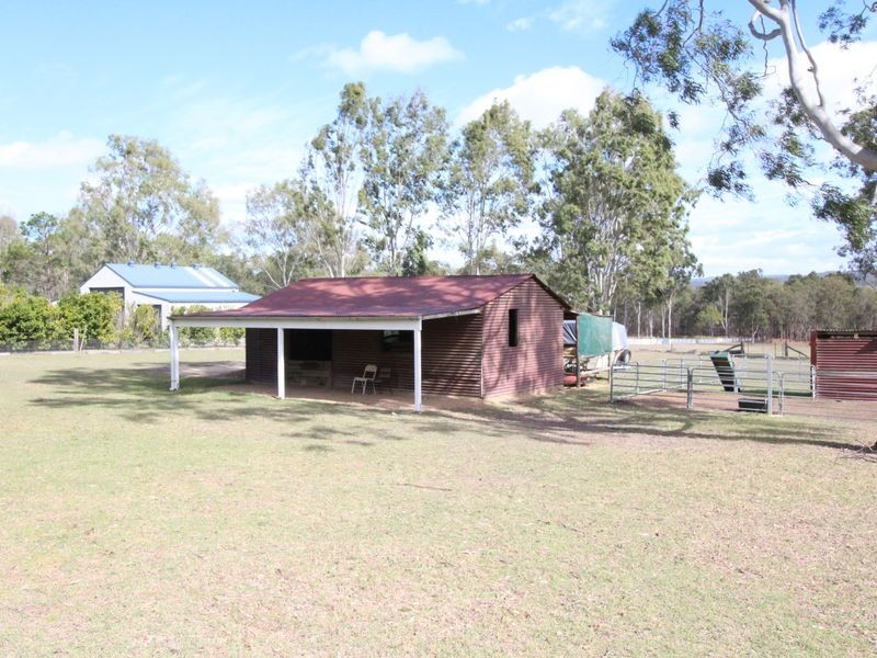 106 Dunlop Road, Esk QLD 4312