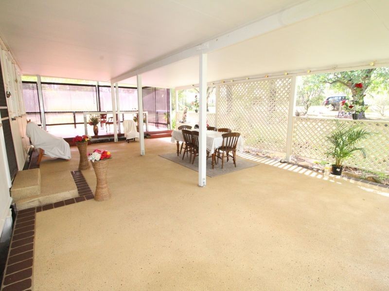 106 Dunlop Road, Esk QLD 4312