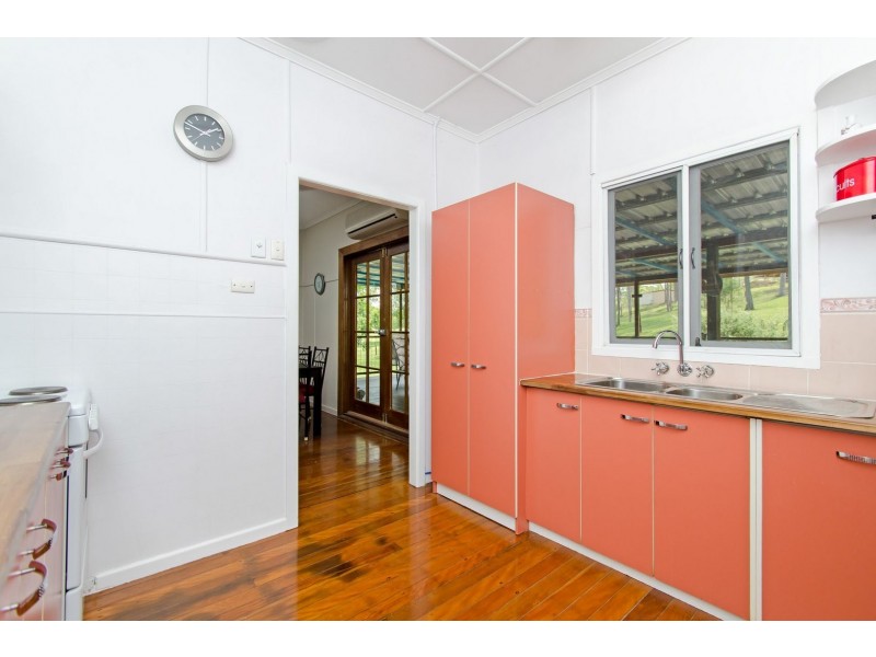 2 Alpine Court, Esk QLD 4312
