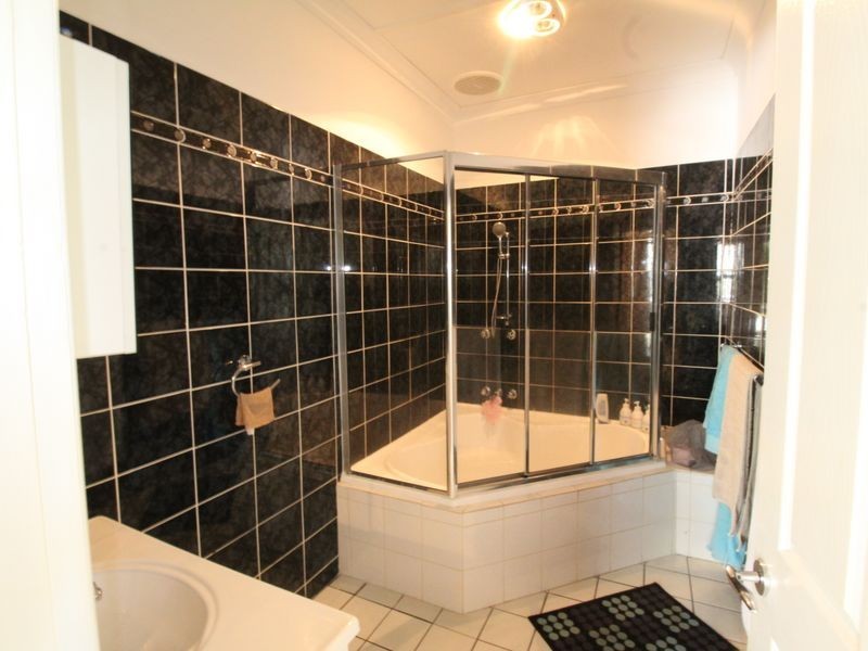 2 Alpine Court, Esk QLD 4312