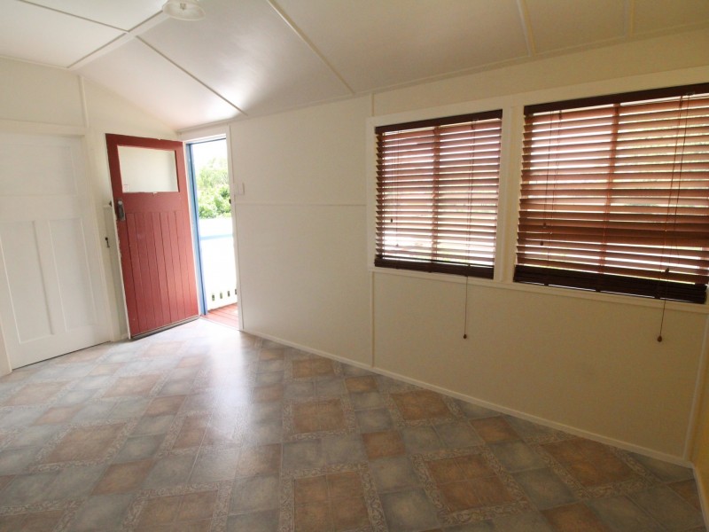 37 Gardner Street, Toogoolawah QLD 4313