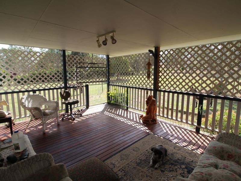 112 Dunlop Road, Esk QLD 4312