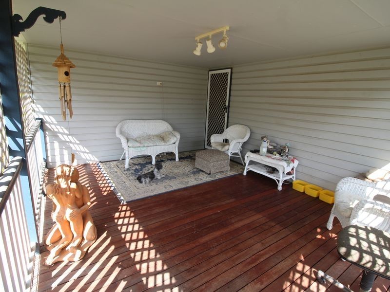 112 Dunlop Road, Esk QLD 4312