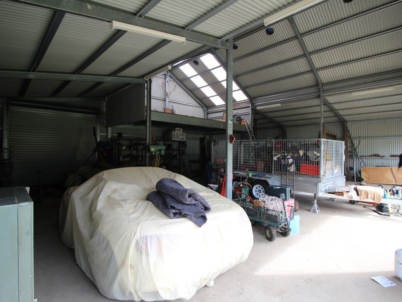 112 Dunlop Road, Esk QLD 4312