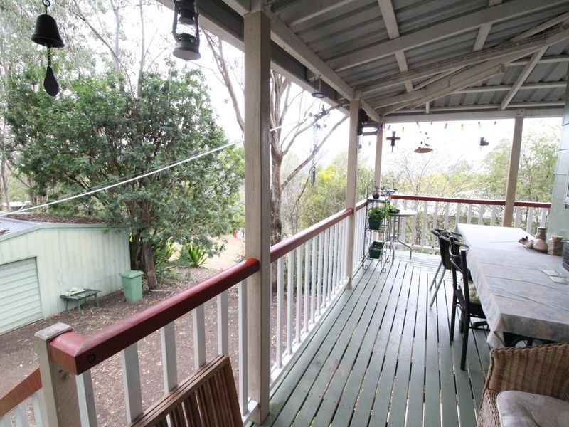 33 Elizabeth Street, Esk QLD 4312