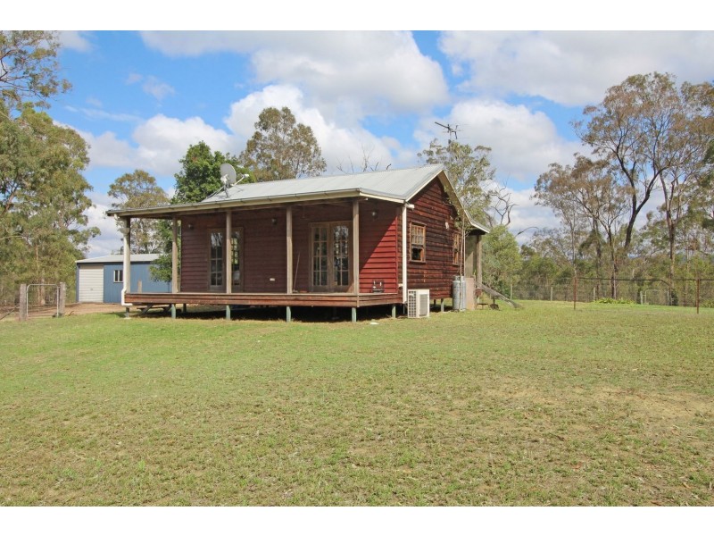 14 Argyle Court, Mount Hallen QLD 4312