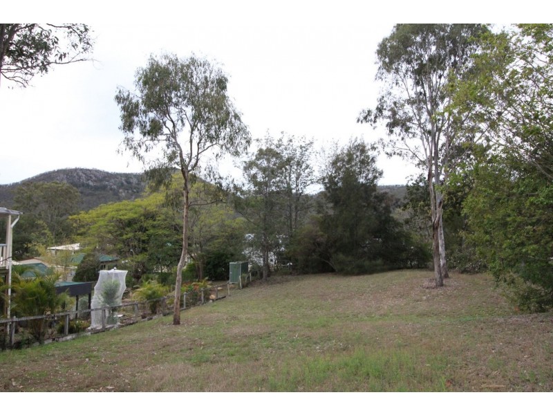 30 Mack Street, Esk QLD 4312