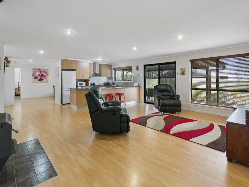 80 Mackenzie Lane, Redbank Creek QLD 4312