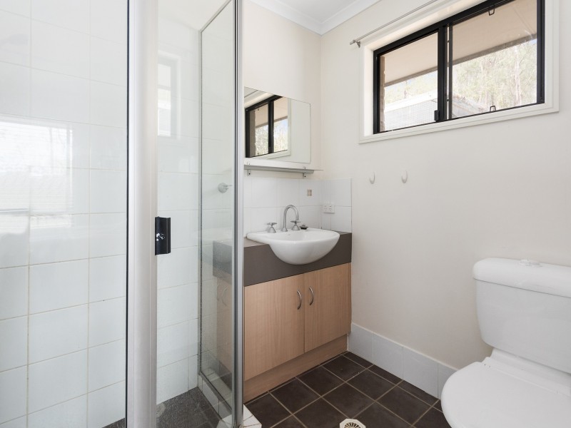 80 Mackenzie Lane, Redbank Creek QLD 4312