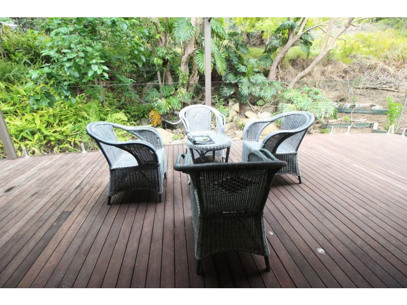 7 Gully Street, Somerset Dam QLD 4312