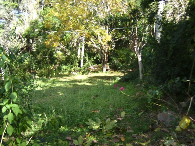 29 Fifth Avenue, Somerset Dam QLD 4312