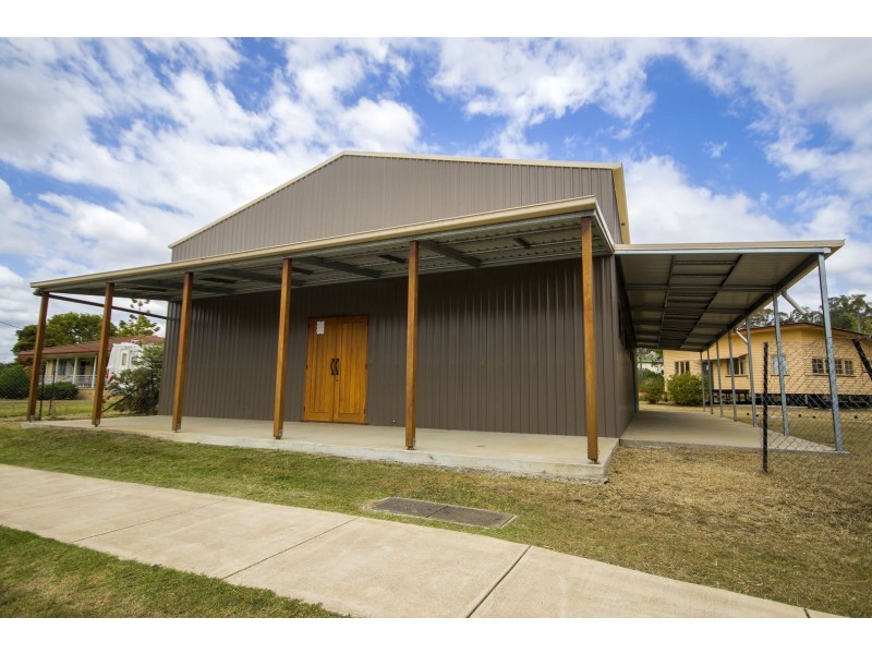 196 Ipswich Street, Esk QLD 4312