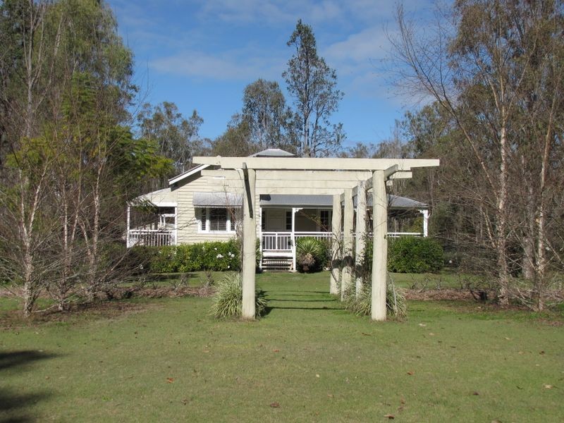 35 Cecily Rd, Esk QLD 4312