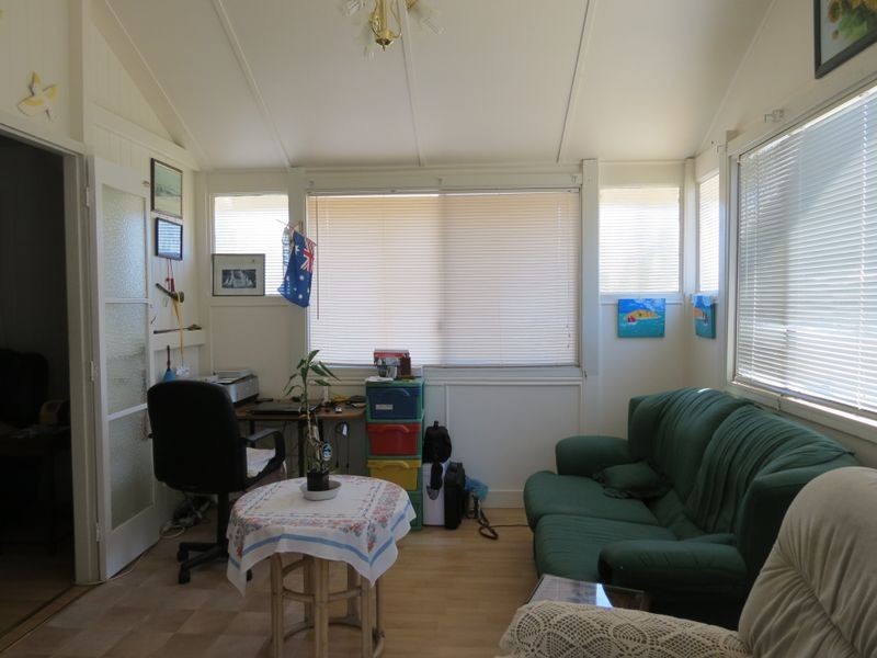26 Russell Street, Esk QLD 4312
