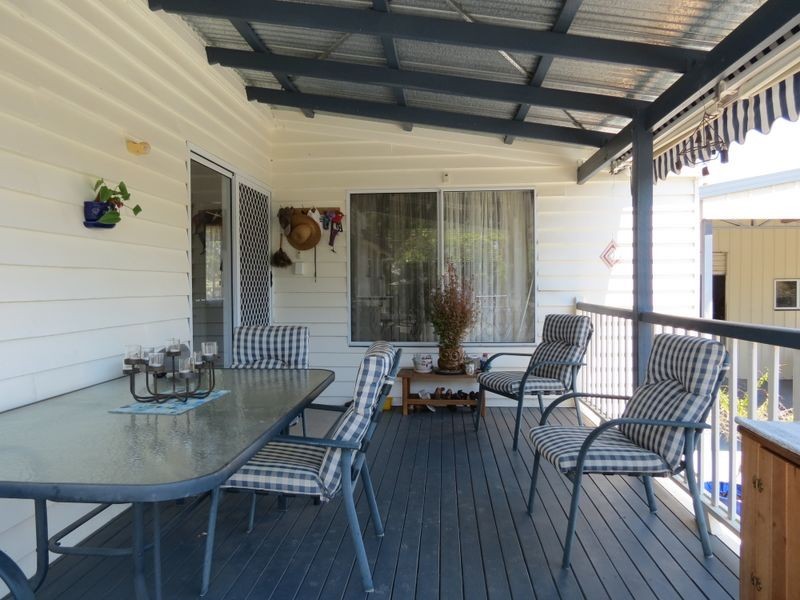 26 Russell Street, Esk QLD 4312