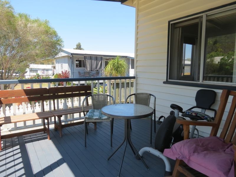 26 Russell Street, Esk QLD 4312