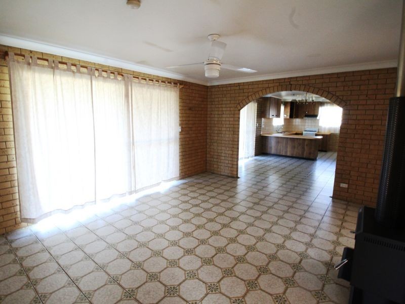 79 Eskdale Road, Toogoolawah QLD 4313