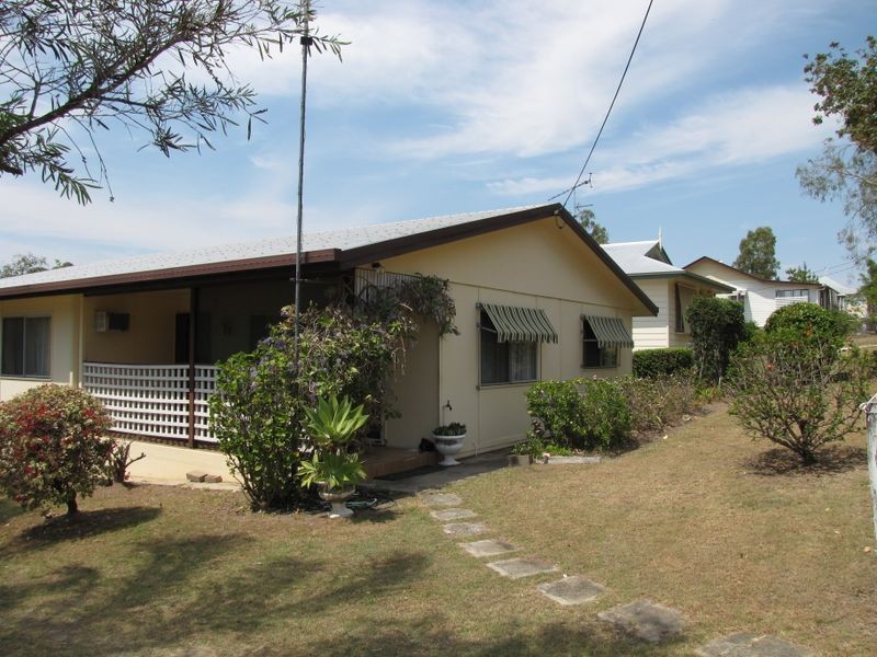 6 Alexandra Street, Toogoolawah QLD 4313