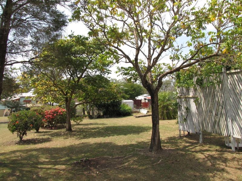 6 Alexandra Street, Toogoolawah QLD 4313