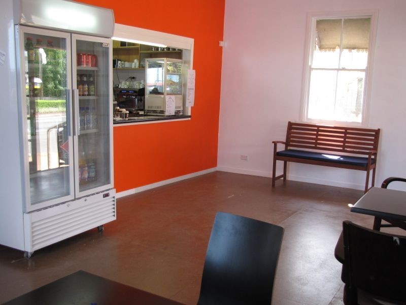 160 Ipswich Street, Esk QLD 4312