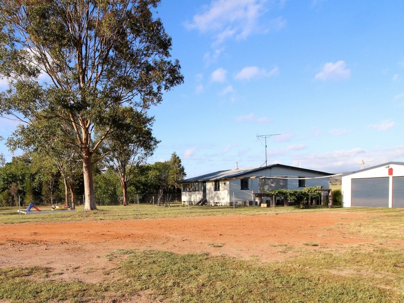 5871 Brisbane Valley Highway, Esk QLD 4312