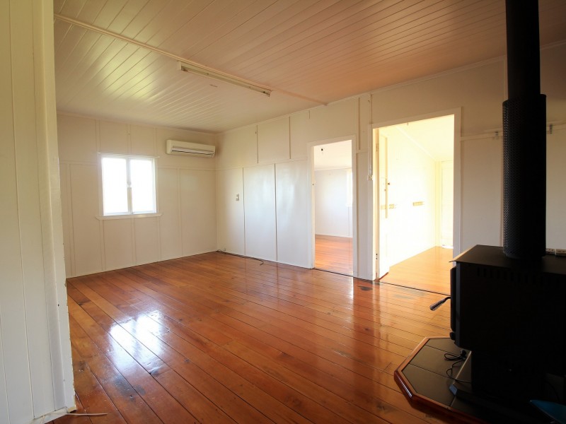 5871 Brisbane Valley Highway, Esk QLD 4312