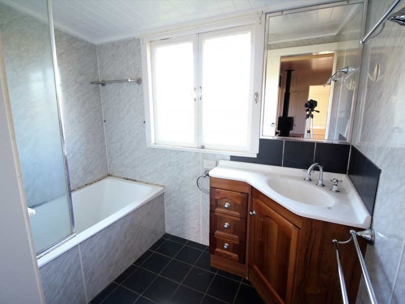 5871 Brisbane Valley Highway, Esk QLD 4312