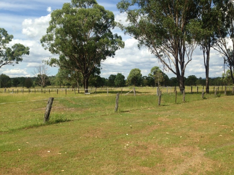 278 Deadhorse Lane, Toogoolawah QLD 4313