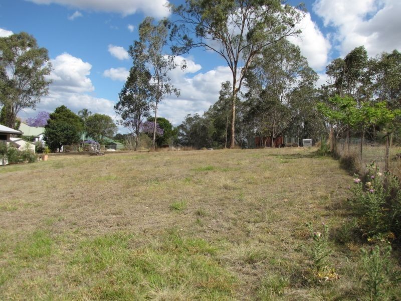 46 Elizabeth Street, Esk QLD 4312