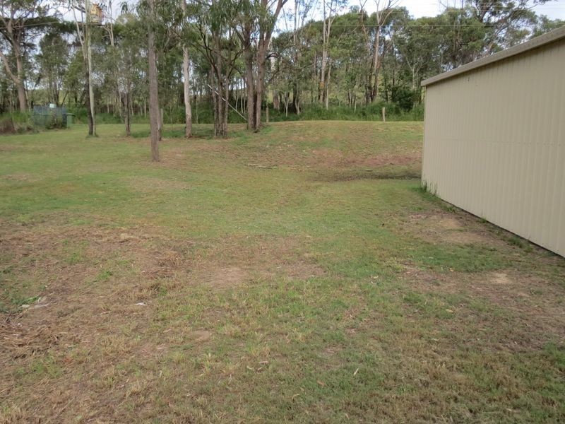 2 Cedar Avenue, Esk QLD 4312