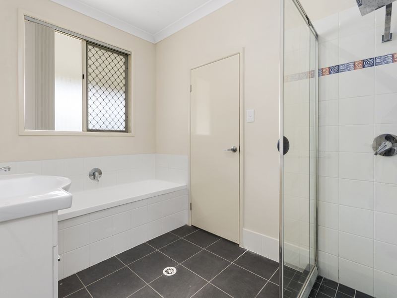 59 Twin Lakes Drive, Coominya QLD 4311