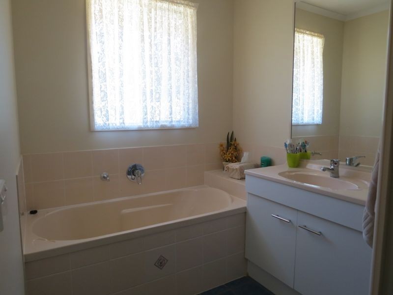 86 O’Grady Road, Coal Creek QLD 4312