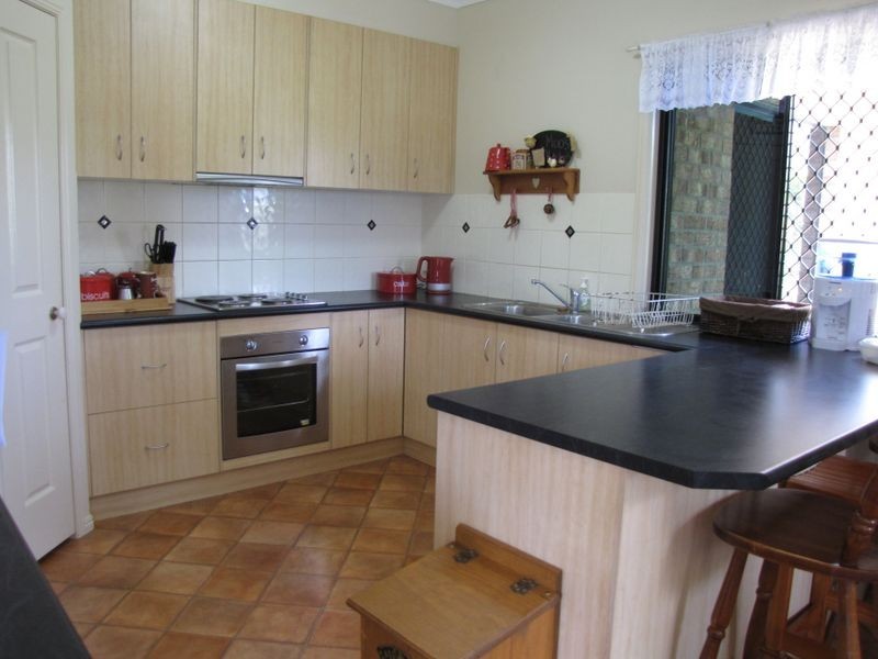 120 Edinburgh Drive, Esk QLD 4312