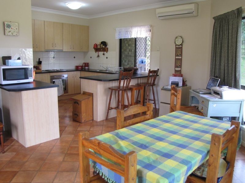 120 Edinburgh Drive, Esk QLD 4312
