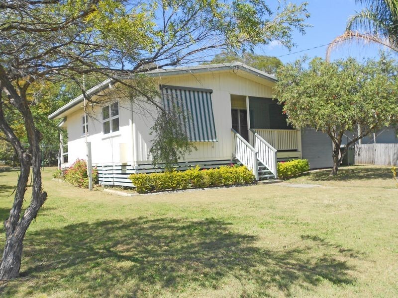 14 Short Street, Esk QLD 4312