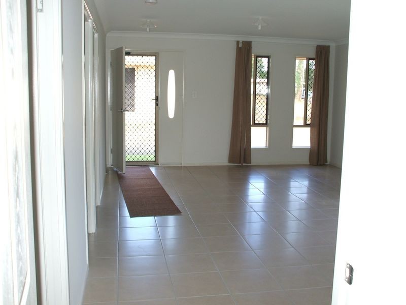 6/15-17 Francis Terrace, Esk QLD 4312