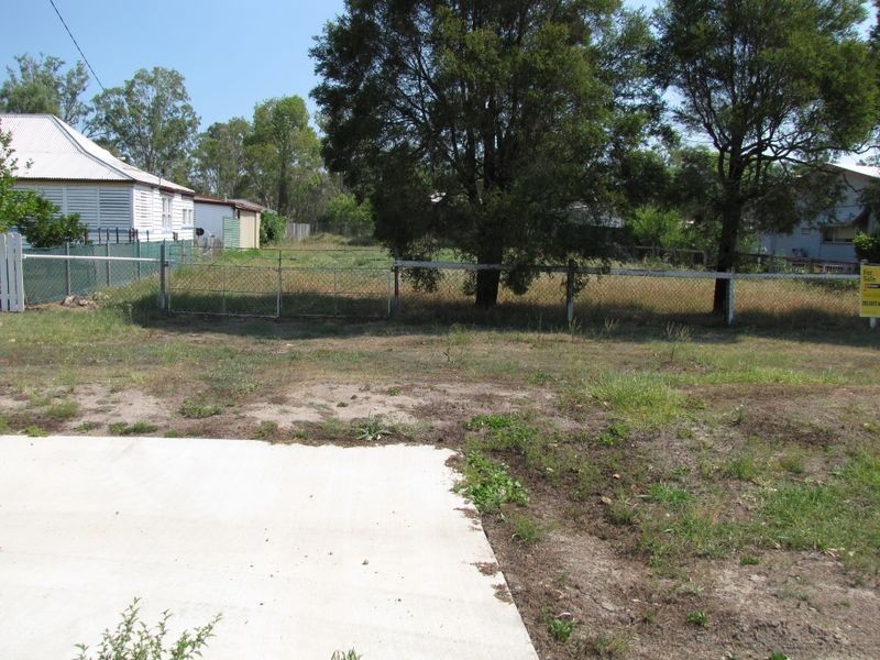 20 Colin Street, Moore QLD 4306