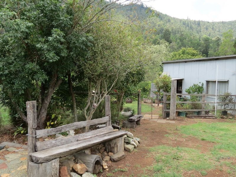 504 Cressbrook Creek Road, Esk QLD 4312