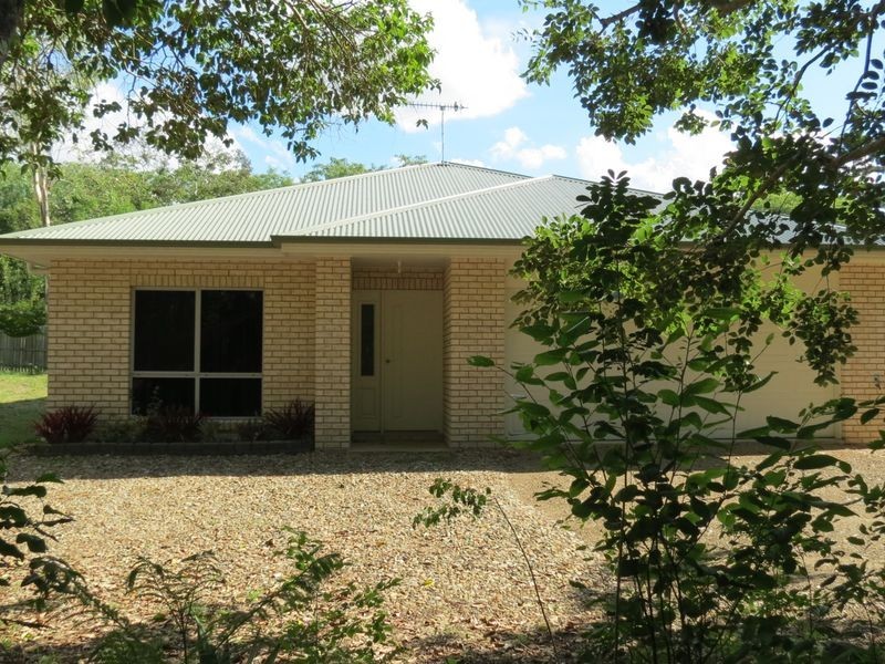 78 Middle Street, Esk QLD 4312