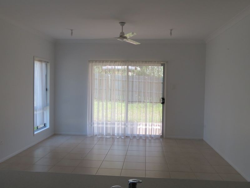 78 Middle Street, Esk QLD 4312