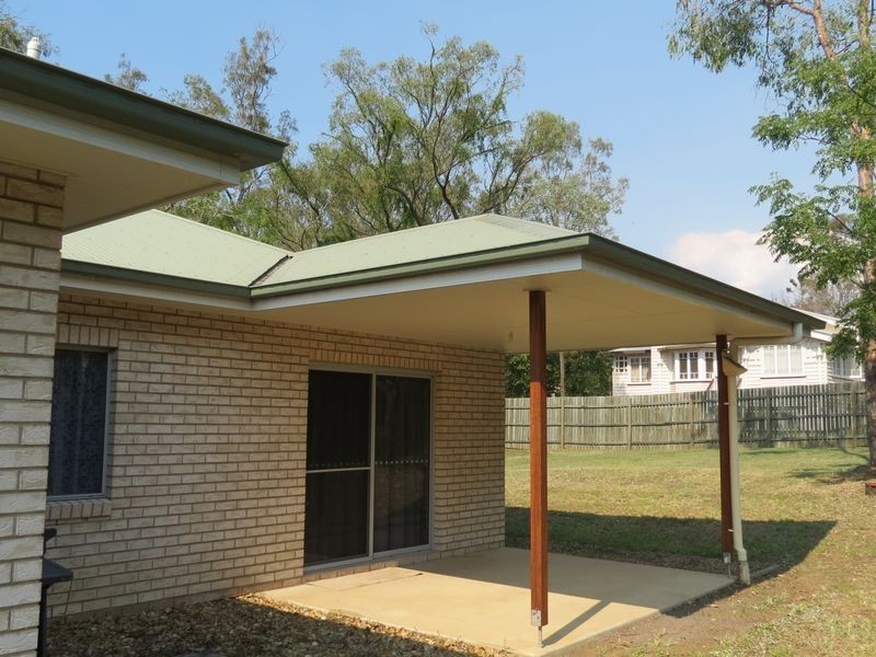 78 Middle Street, Esk QLD 4312