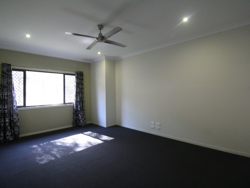 24 Jelica Place, Esk QLD 4312