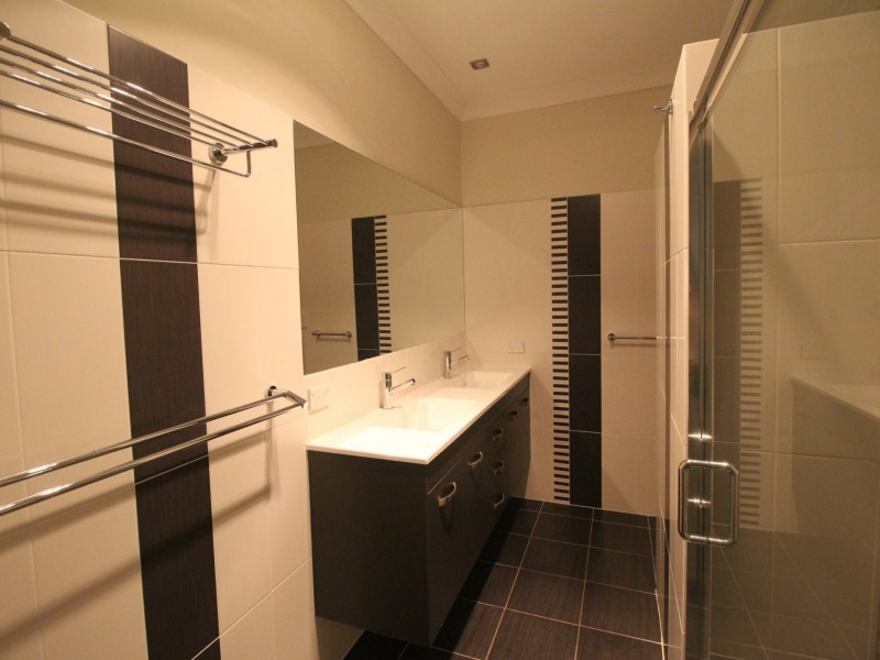 24 Jelica Place, Esk QLD 4312