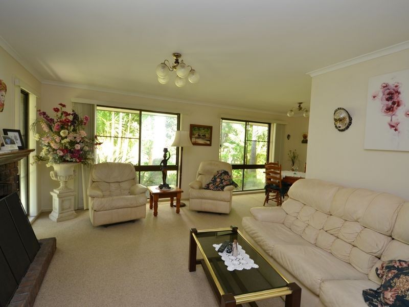 473 Willaura Drive, Mount Hallen QLD 4312