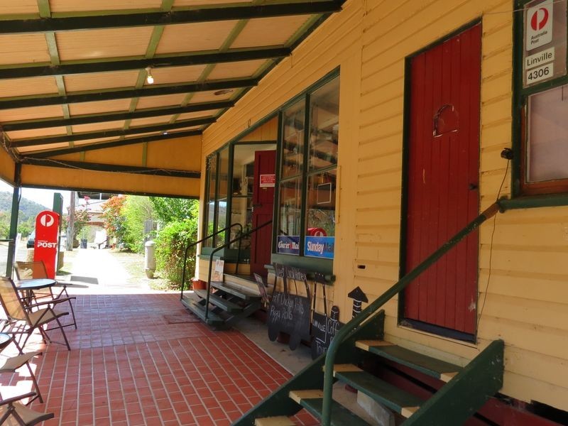 28 George Street, Linville QLD 4306