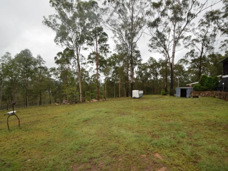 103 Highland Street, Esk QLD 4312